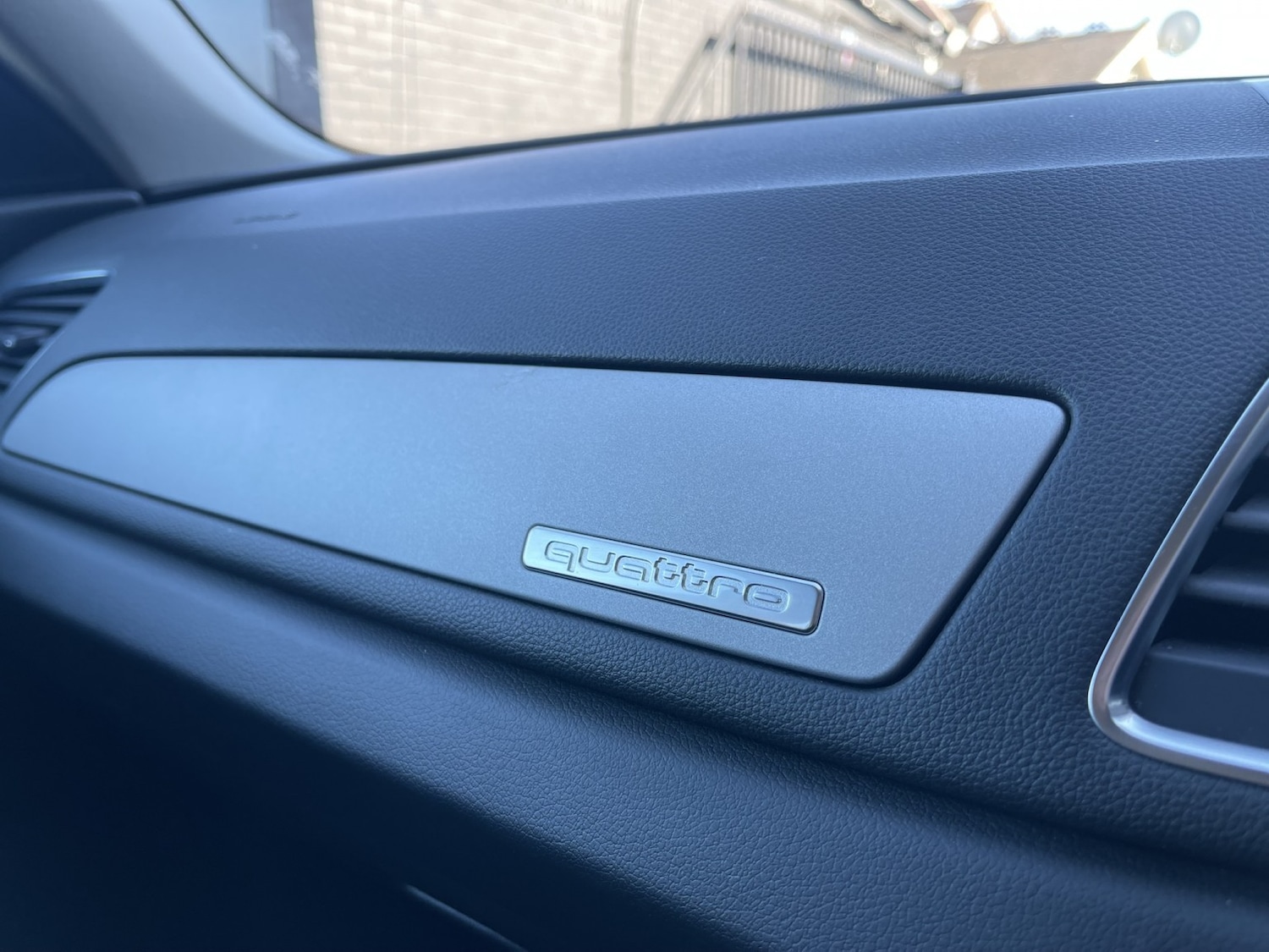 Used Audi Q3 2012 for sale - 78031609: Photo 60