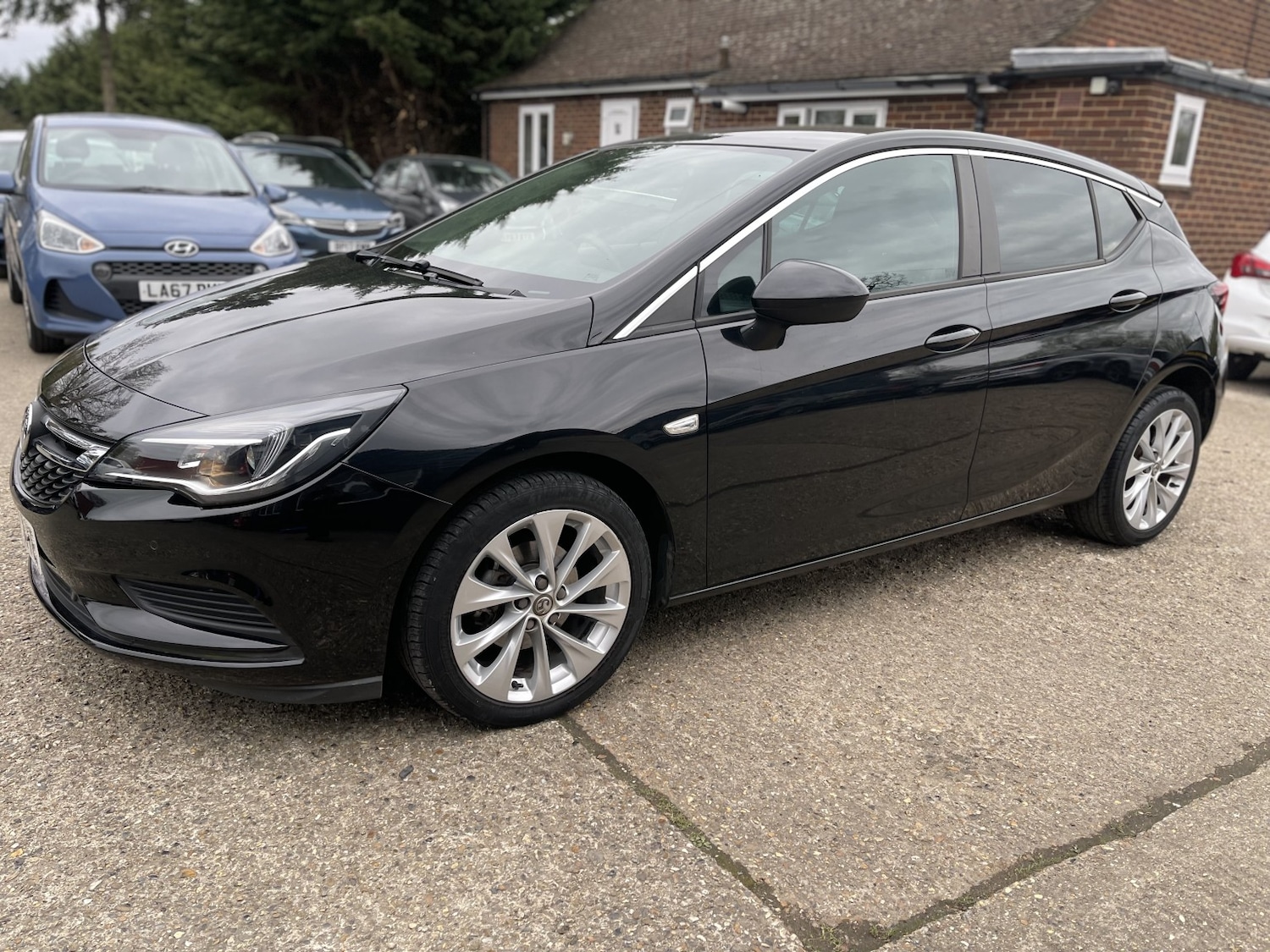 Used Vauxhall Astra 2017 for sale - 78098293: Photo 29