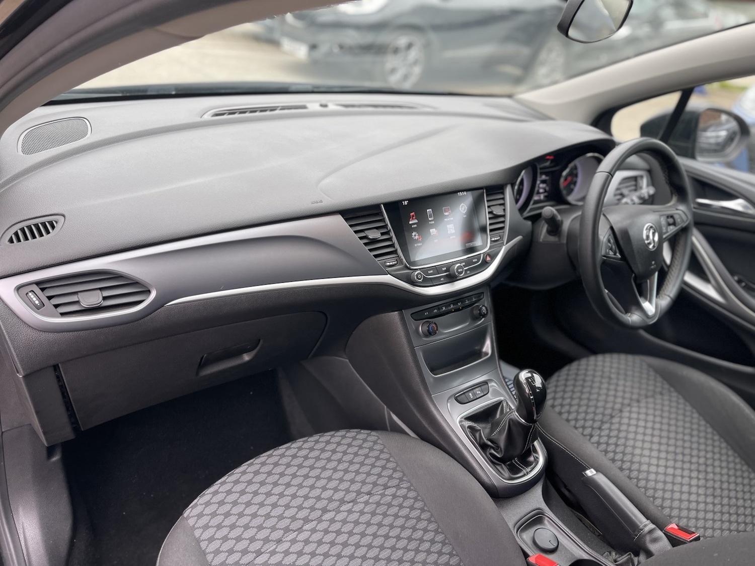 Used Vauxhall Astra 2017 for sale - 78098293: Photo 33