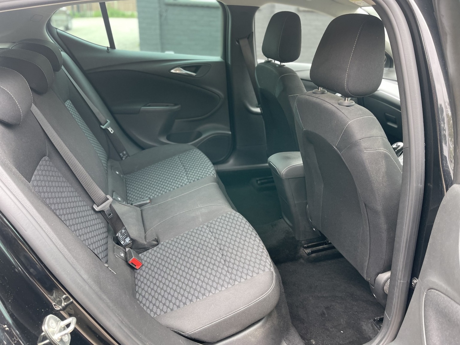 Used Vauxhall Astra 2017 for sale - 78098293: Photo 41