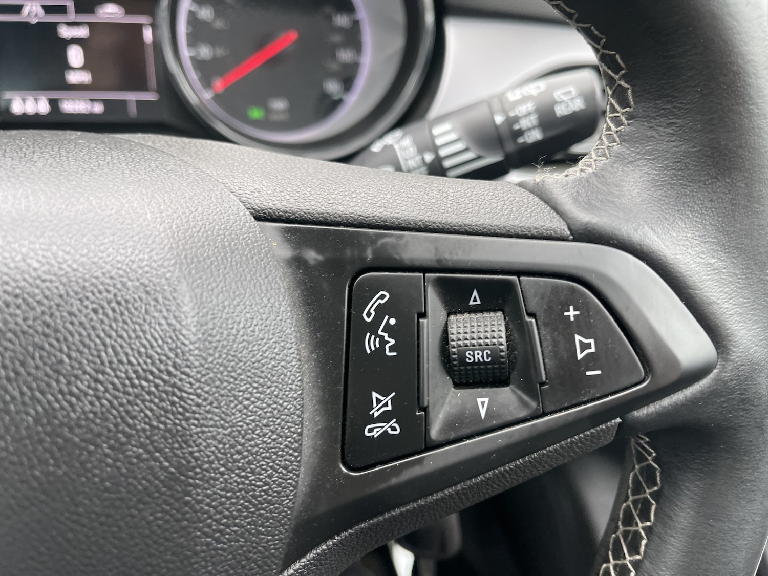 Used Vauxhall Astra 2017 for sale - 78098293: Photo 45