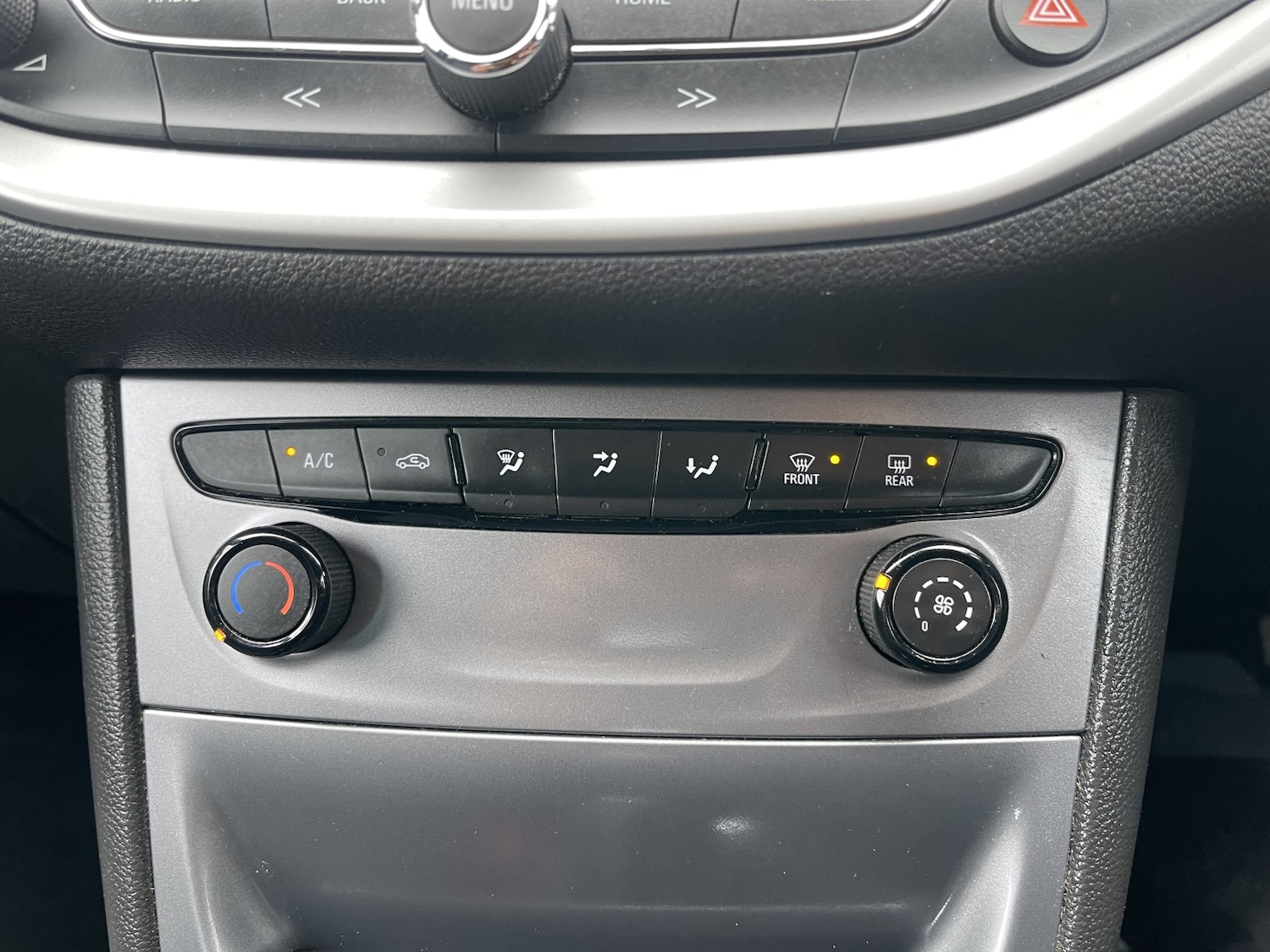 Used Vauxhall Astra 2017 for sale - 78098293: Photo 55