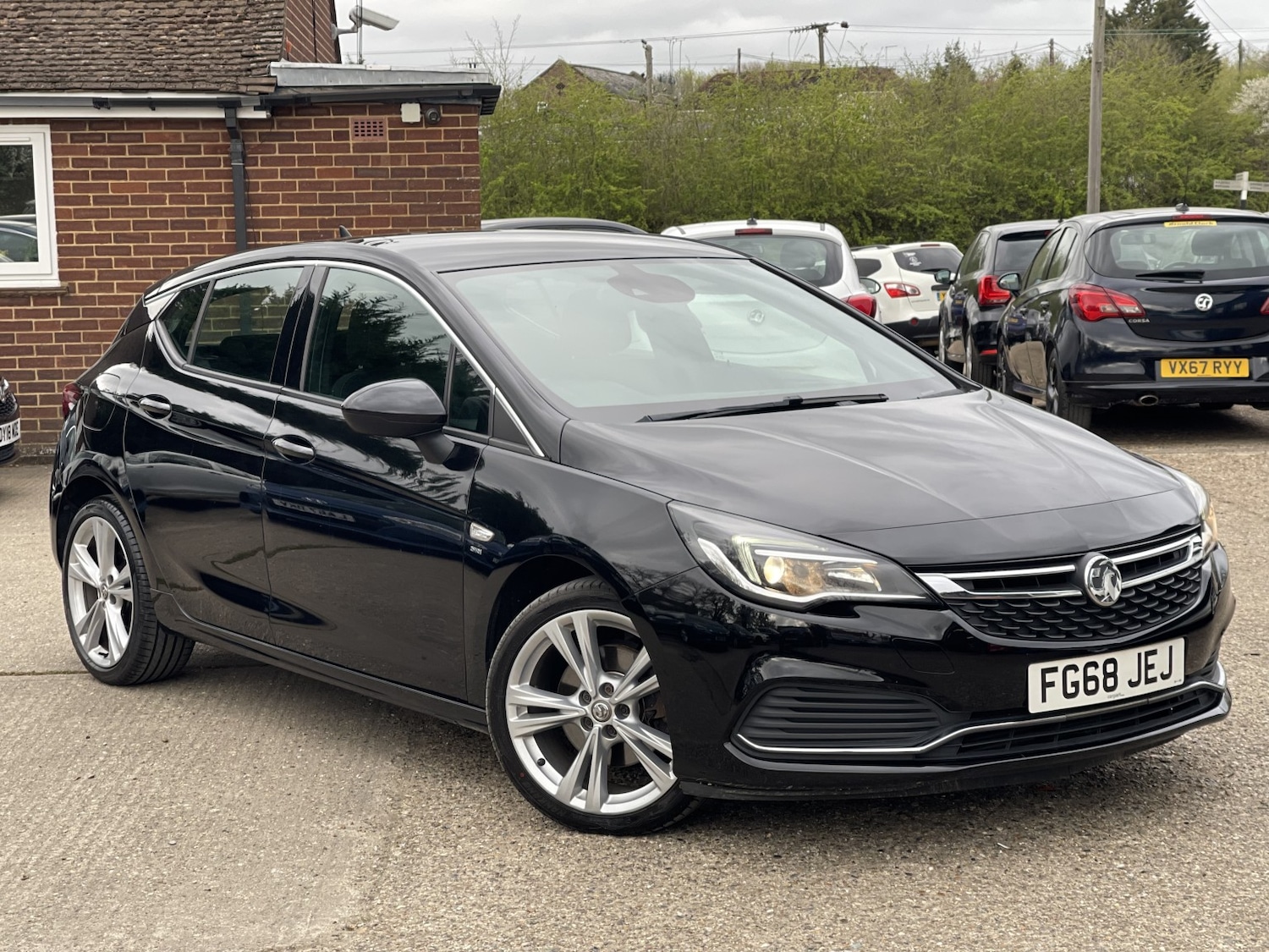 Used Vauxhall Astra 2018 for sale - 78134999: Photo 2