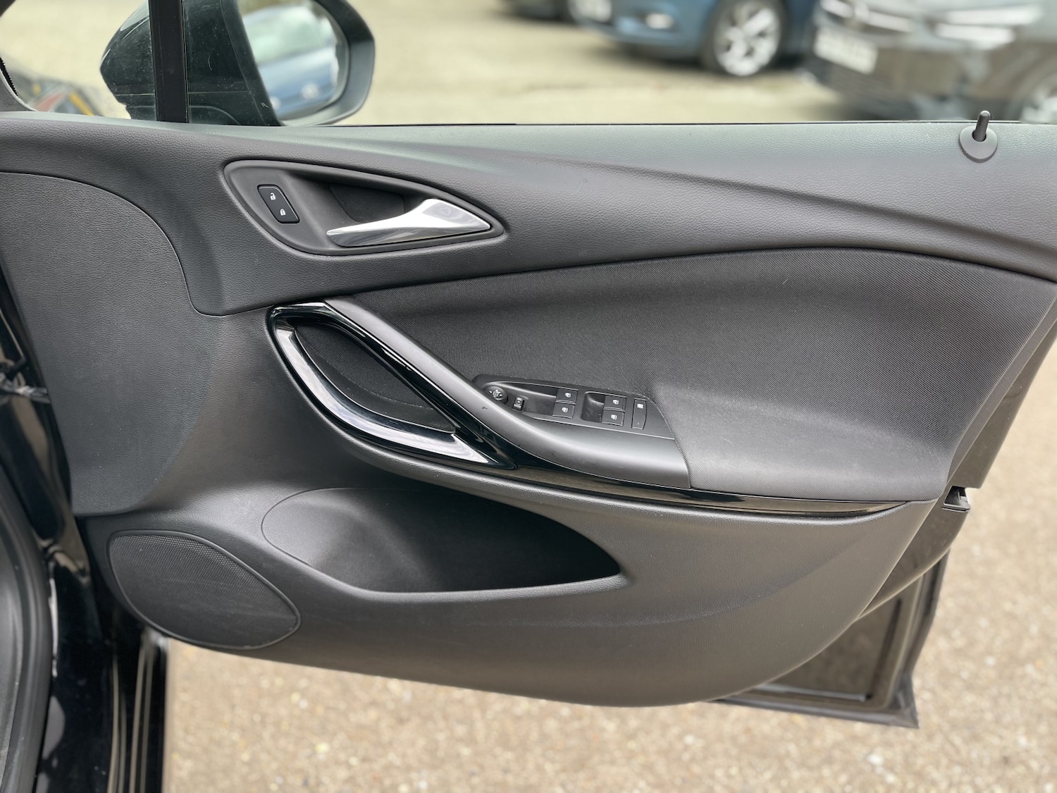 Used Vauxhall Astra 2018 for sale - 78134999: Photo 46