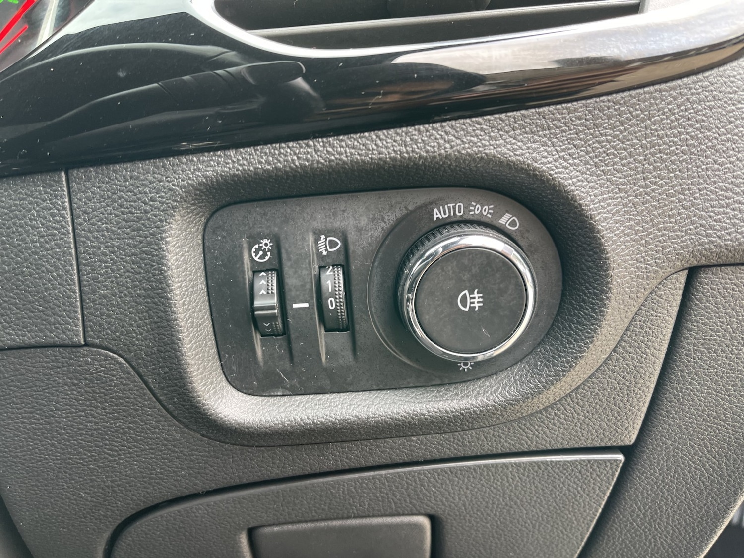 Used Vauxhall Astra 2018 for sale - 78134999: Photo 51