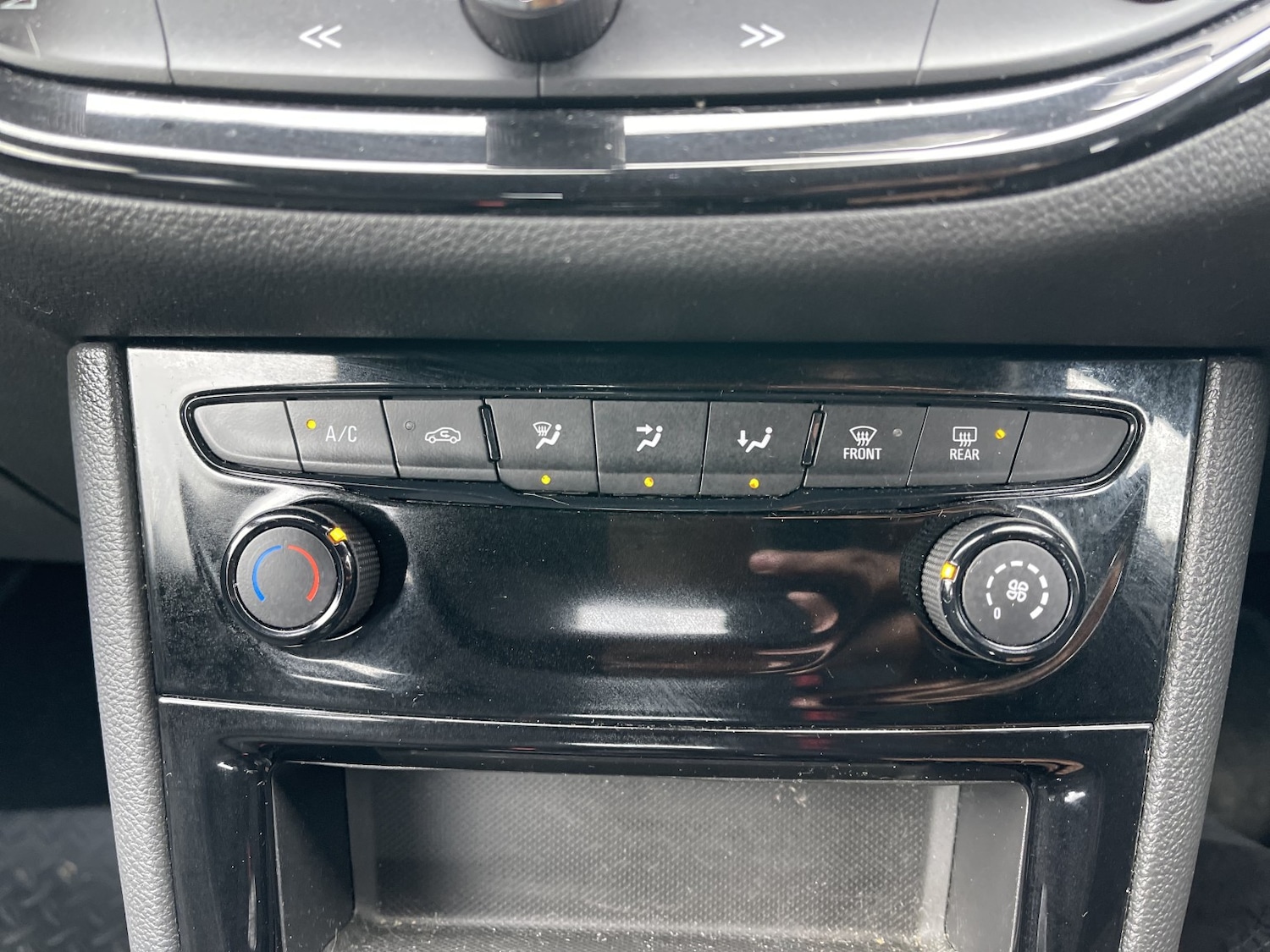 Used Vauxhall Astra 2018 for sale - 78134999: Photo 59