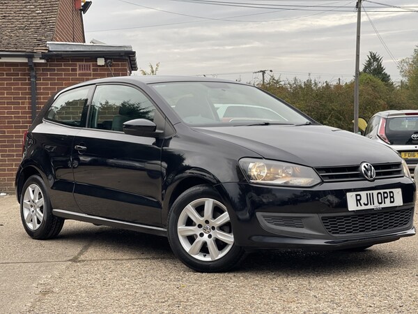 Used Volkswagen Polo 2011 for sale - 76205629: Photo 2