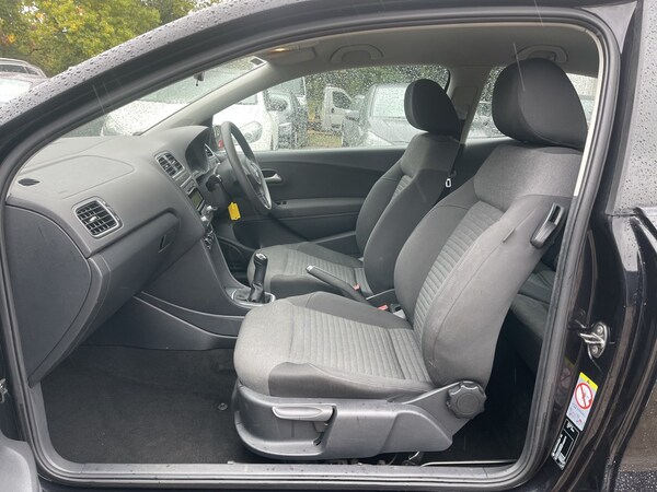 Used Volkswagen Polo 2011 for sale - 76205629: Photo 31