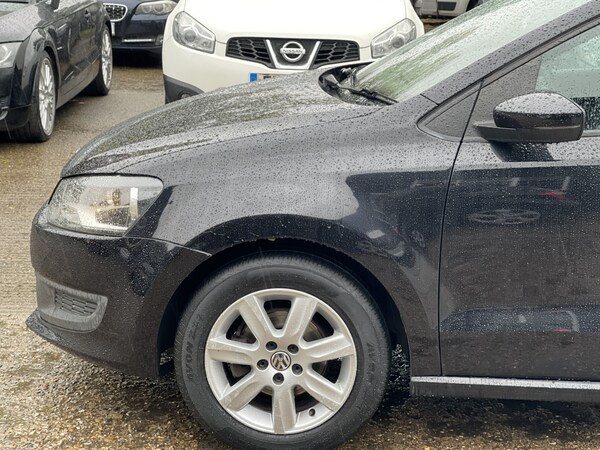 Used Volkswagen Polo 2011 for sale - 76205629: Photo 34