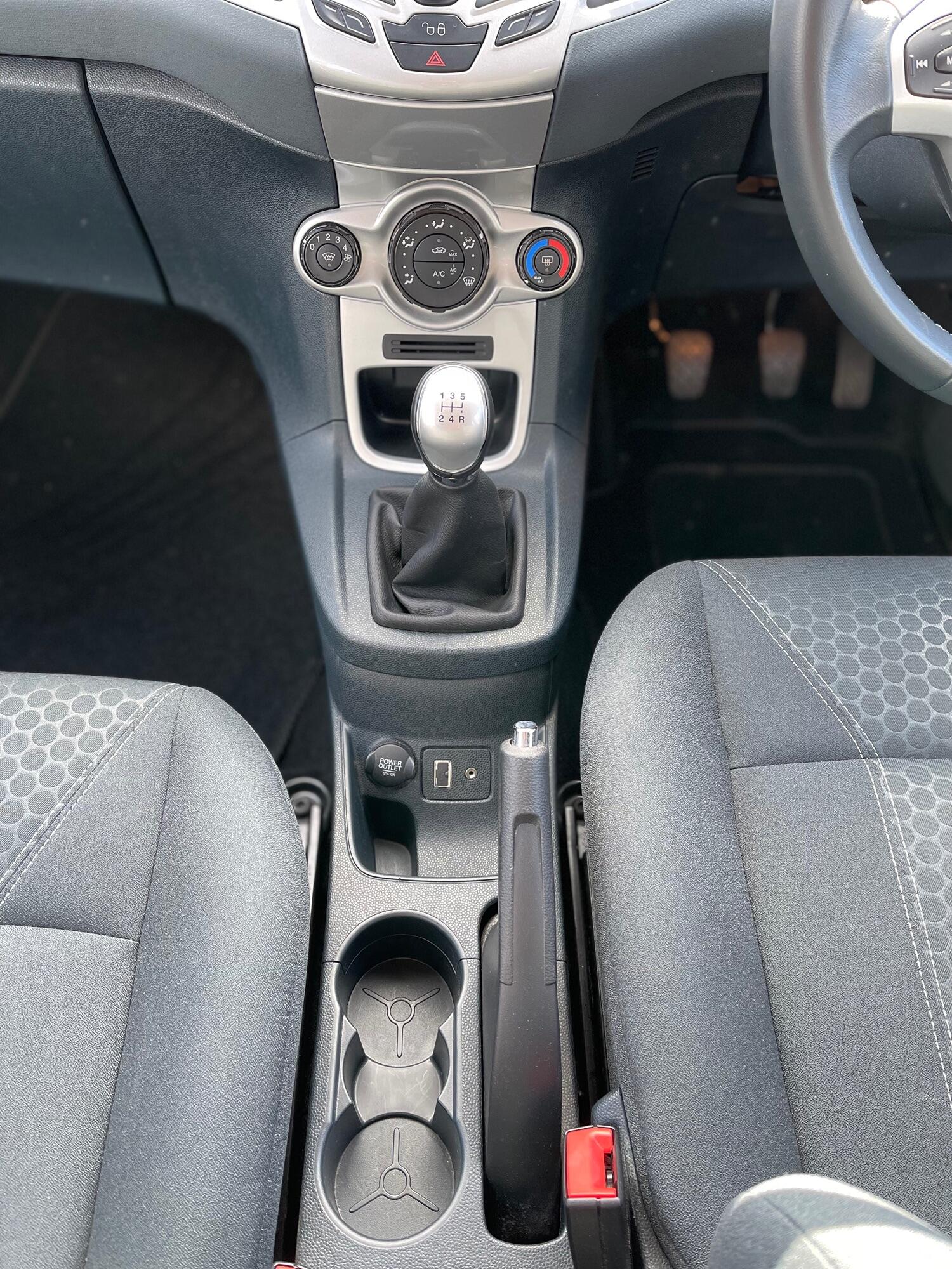 Used Ford Fiesta 2011 for sale - 76082721: Photo 35