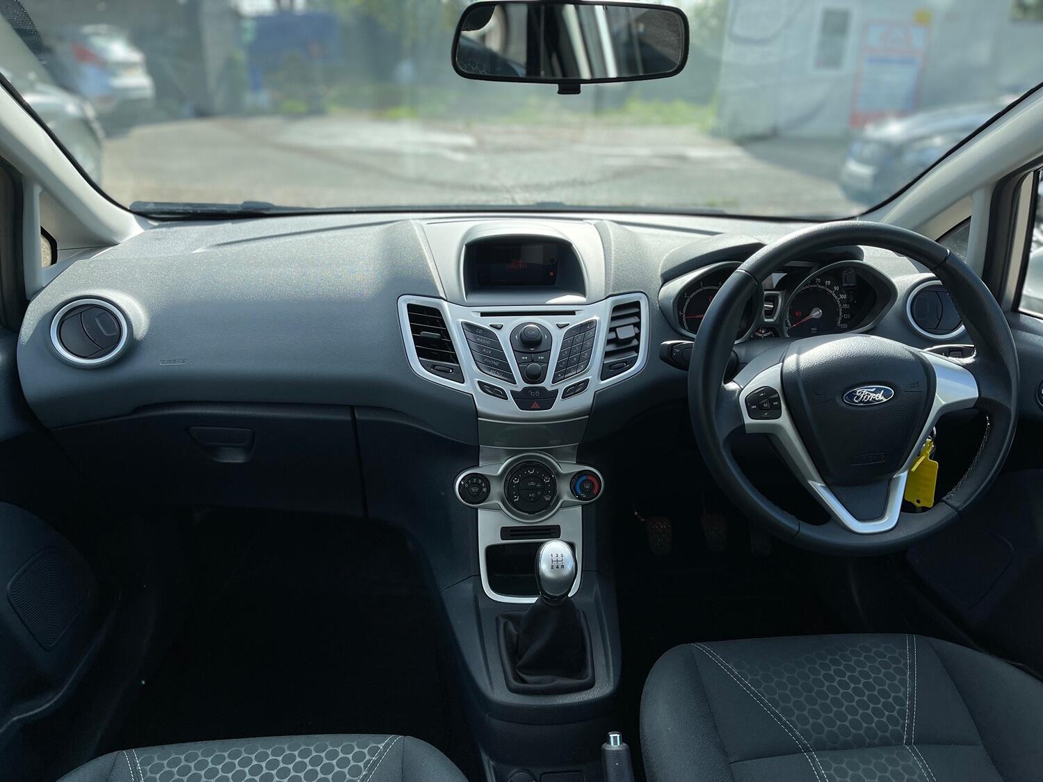 Used Ford Fiesta 2011 for sale - 76082721: Photo 37