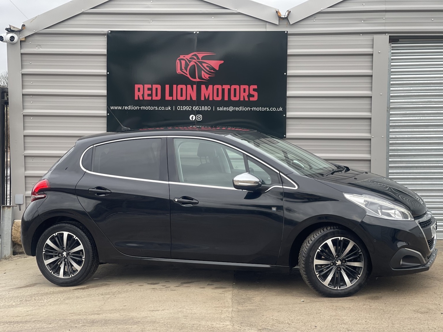 Used Peugeot 208 2019 for sale - 77166122: Photo 2