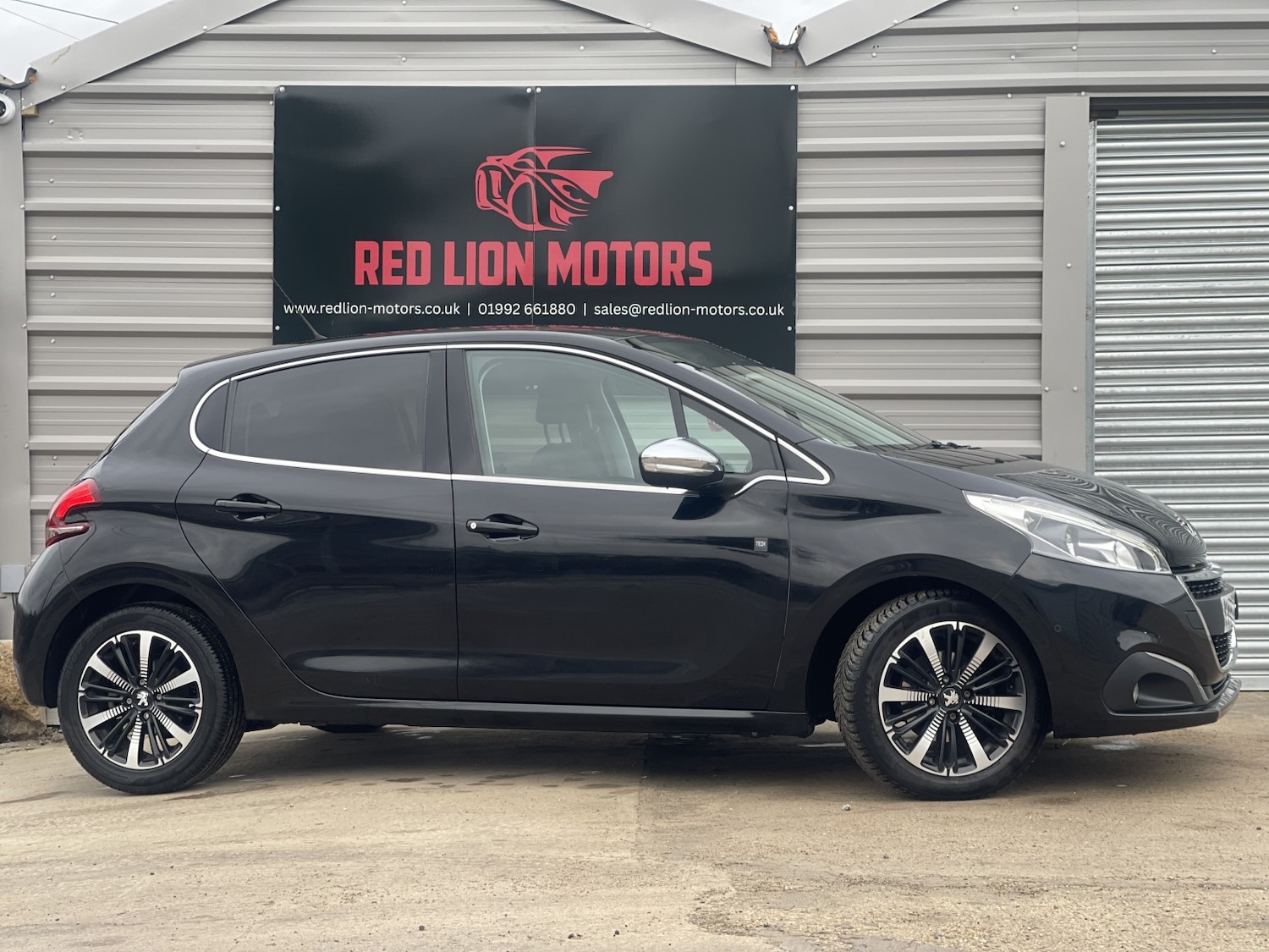 Used Peugeot 208 2019 for sale - 77166122: Photo 3