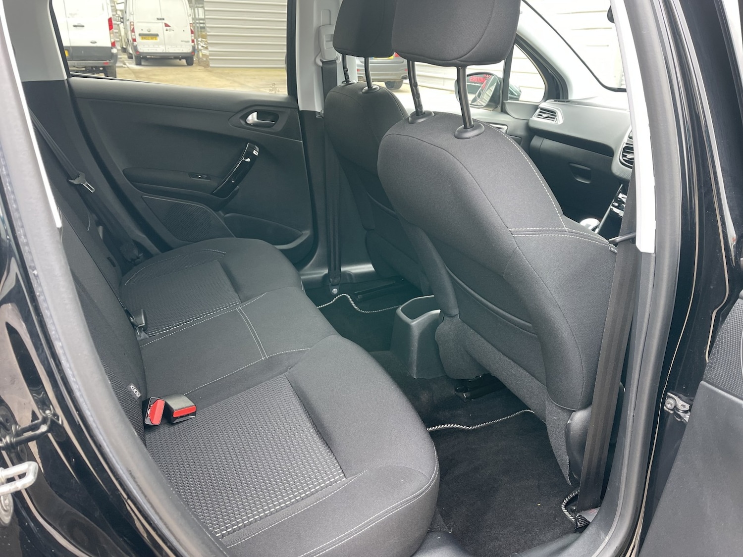 Used Peugeot 208 2019 for sale - 77166122: Photo 49