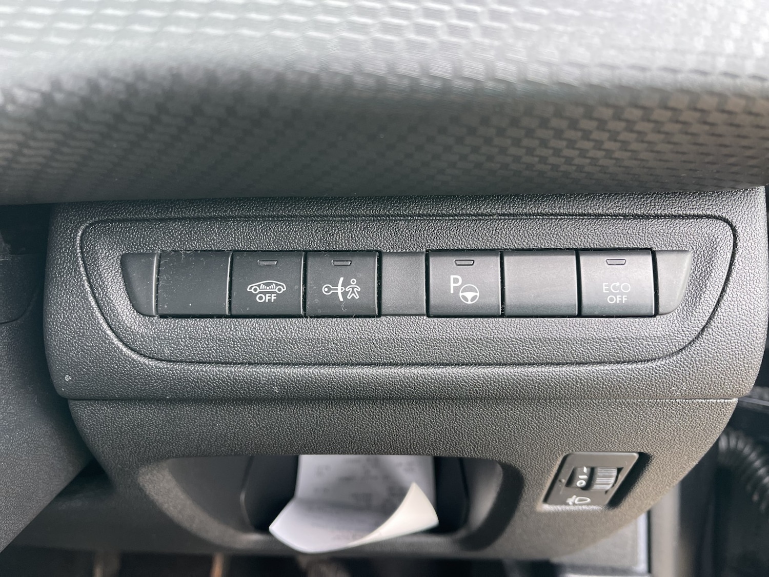 Used Peugeot 208 2019 for sale - 77166122: Photo 54