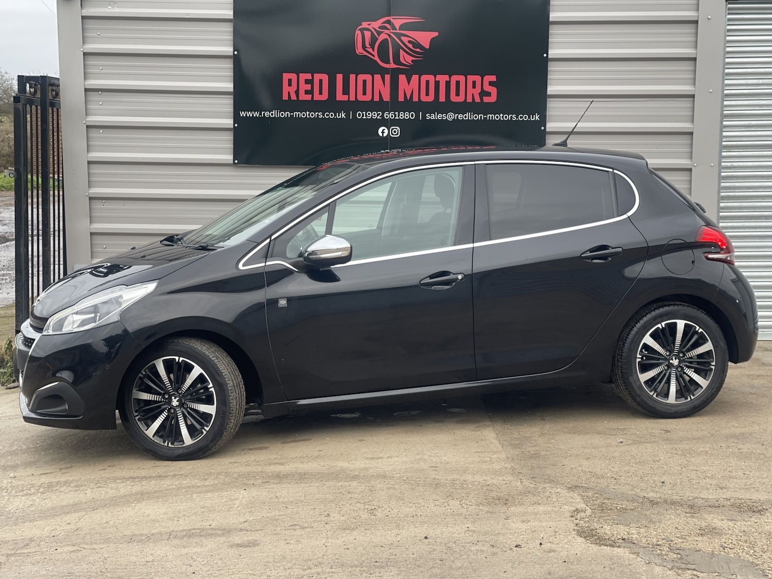 Used Peugeot 208 2019 for sale - 77166122: Photo 7
