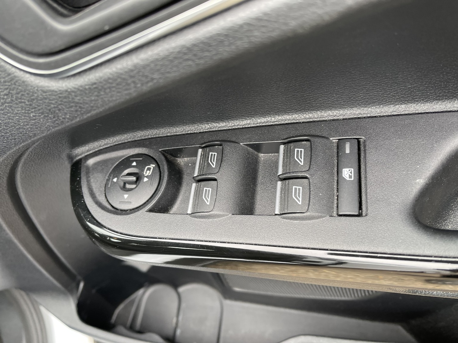 Used Ford B-MAX 2016 for sale - 77881003: Photo 41