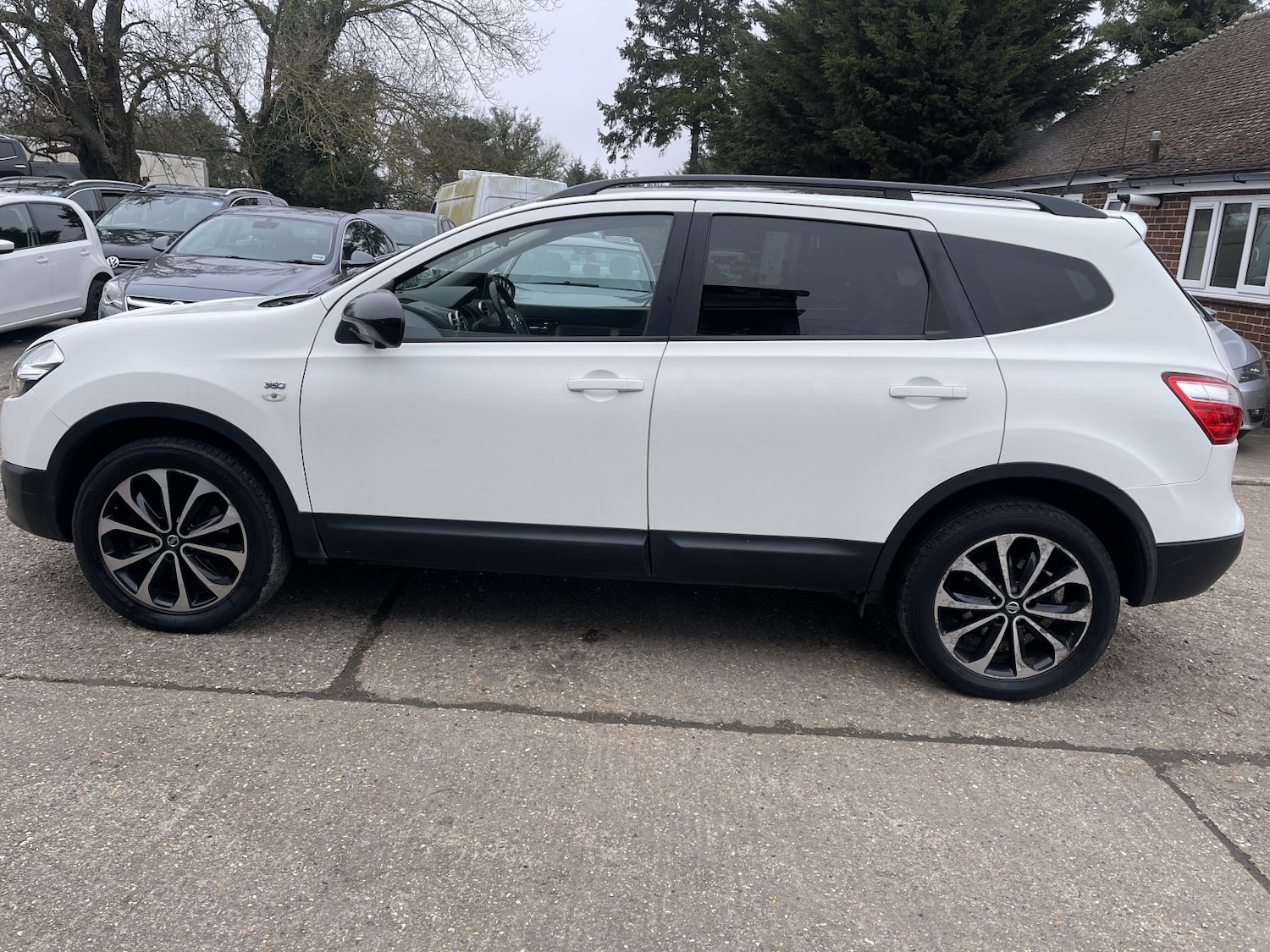 Used Nissan Qashqai+2 2013 for sale - 78077828: Photo 28