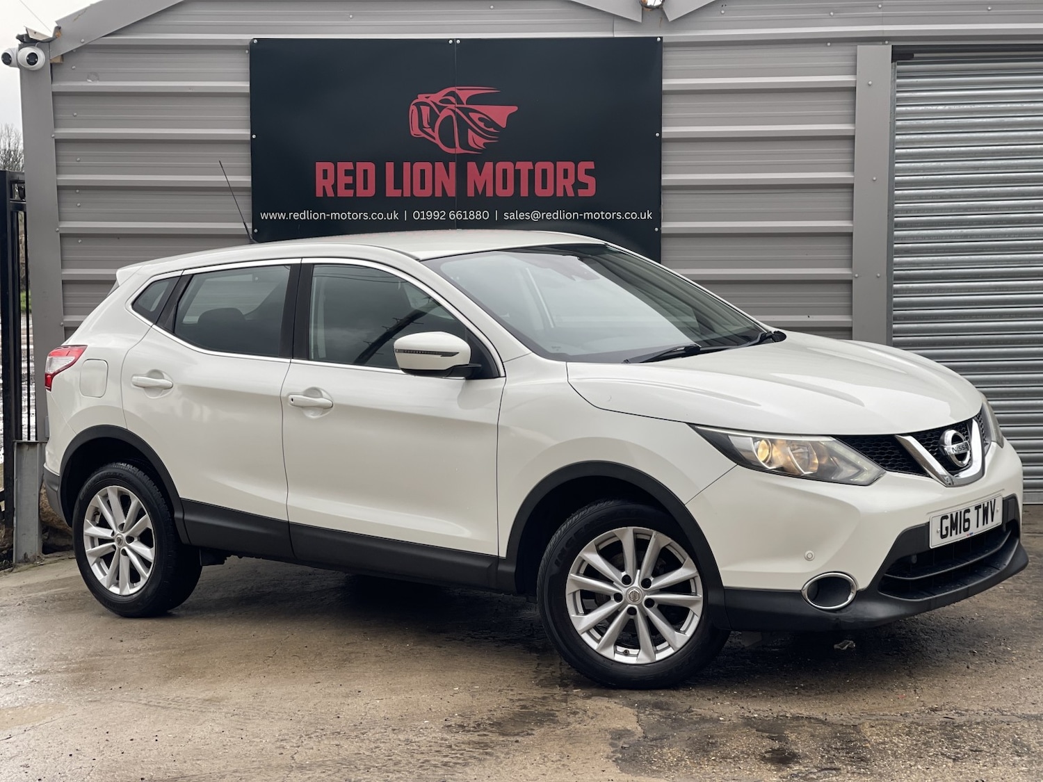 Used Nissan Qashqai 2016 for sale - 77483659: Photo 2