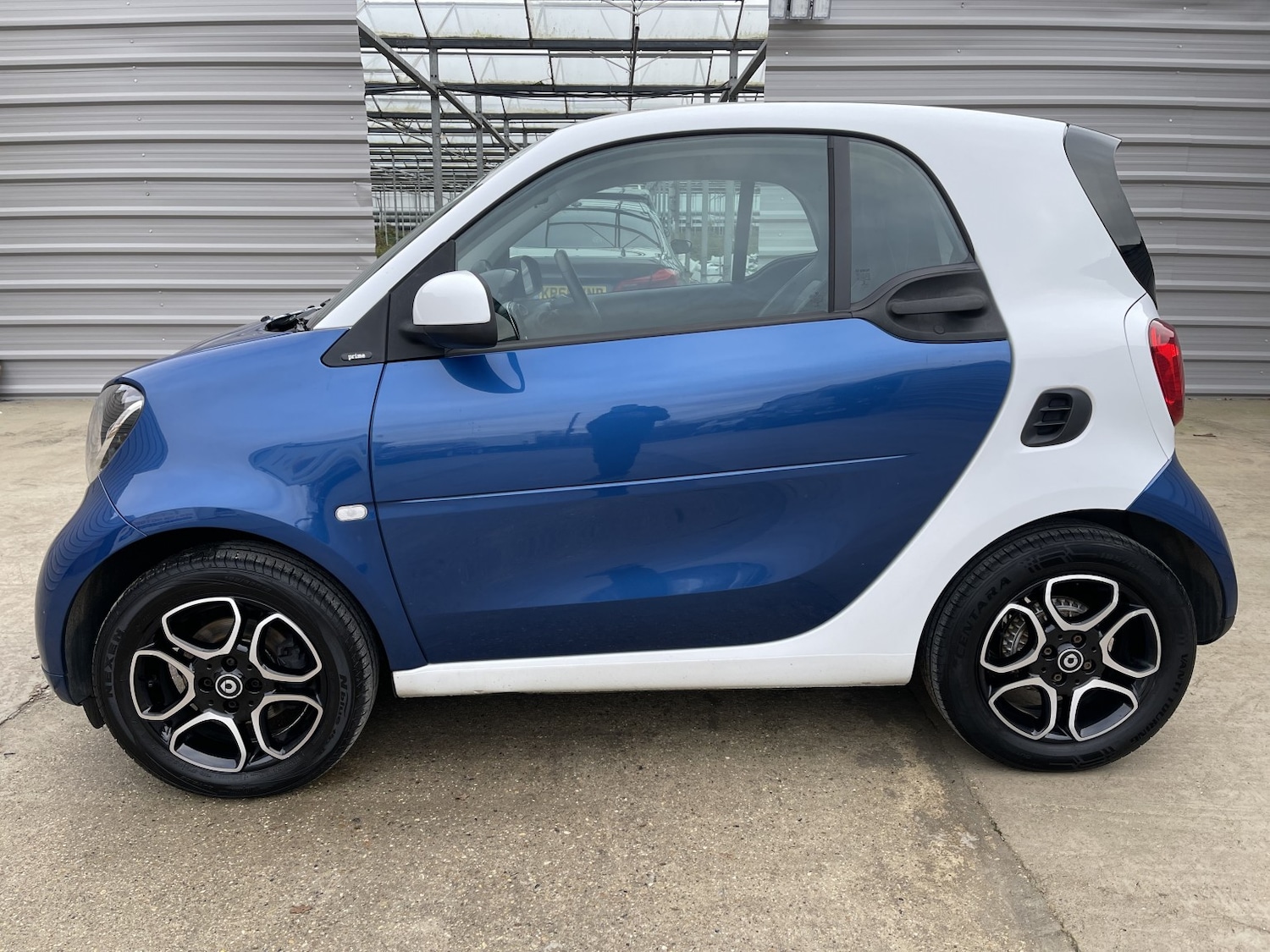 Used smart fortwo 2017 for sale - 76643465: Photo 27
