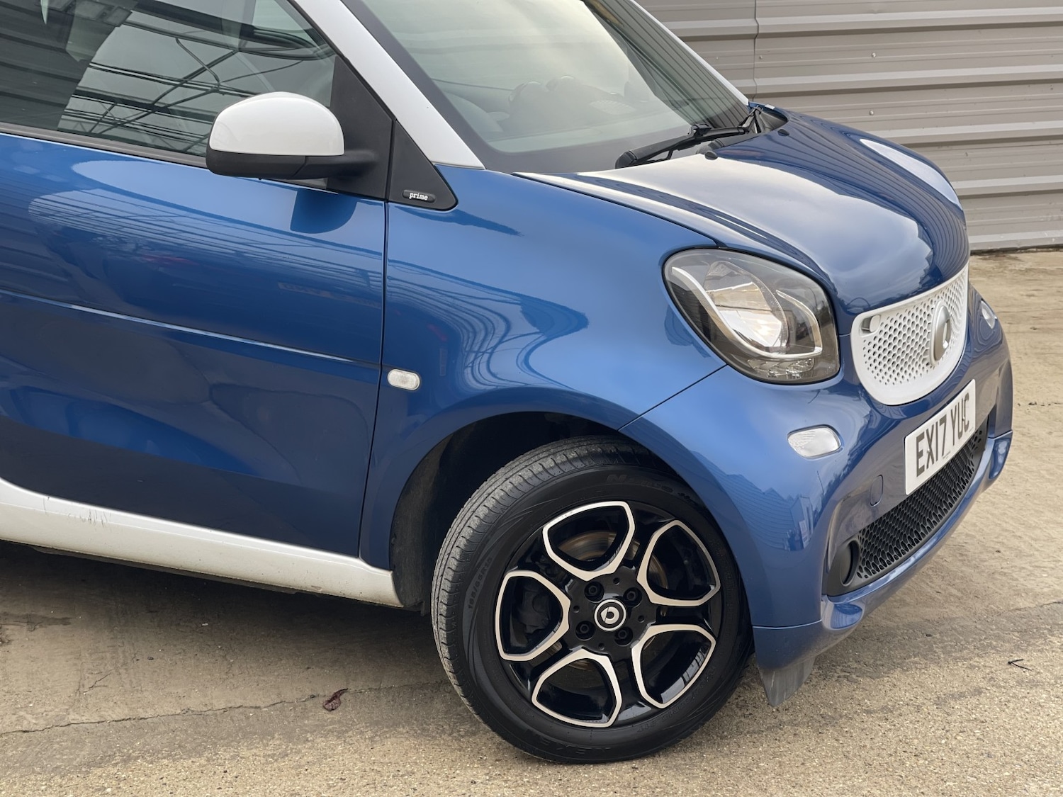 Used smart fortwo 2017 for sale - 76643465: Photo 4