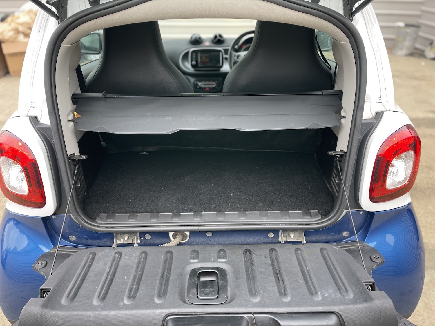 Used smart fortwo 2017 for sale - 76643465: Photo 40