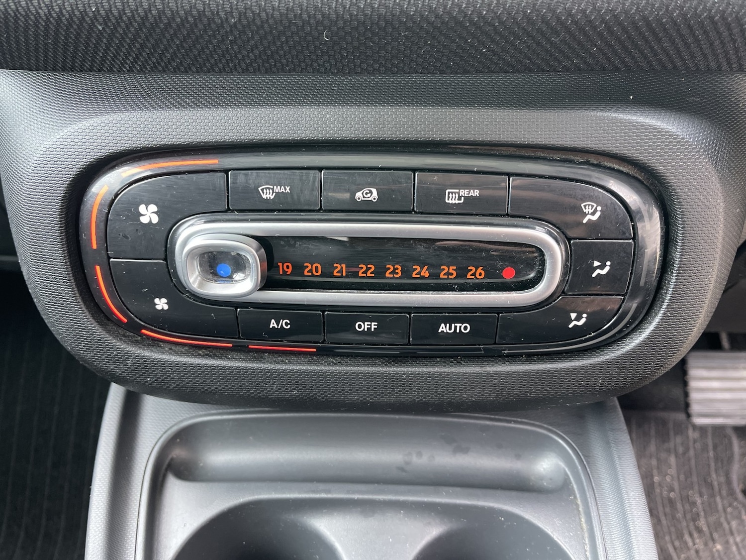 Used smart fortwo 2017 for sale - 76643465: Photo 41