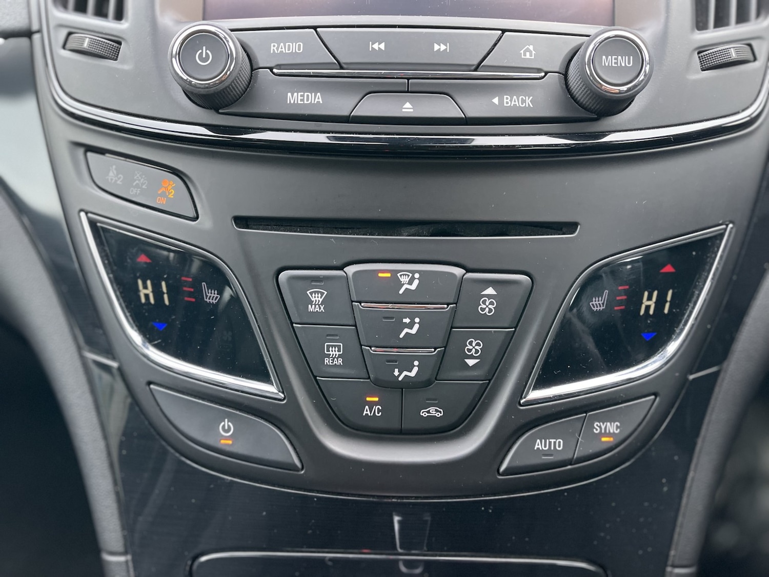 Used Vauxhall Insignia 2016 for sale - 76982783: Photo 65