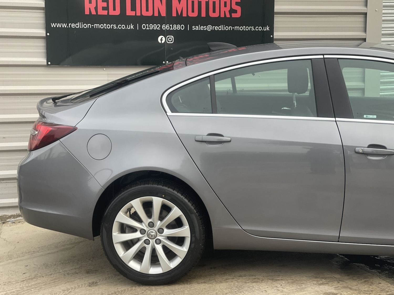 Used Vauxhall Insignia 2016 for sale - 76982783: Photo 9
