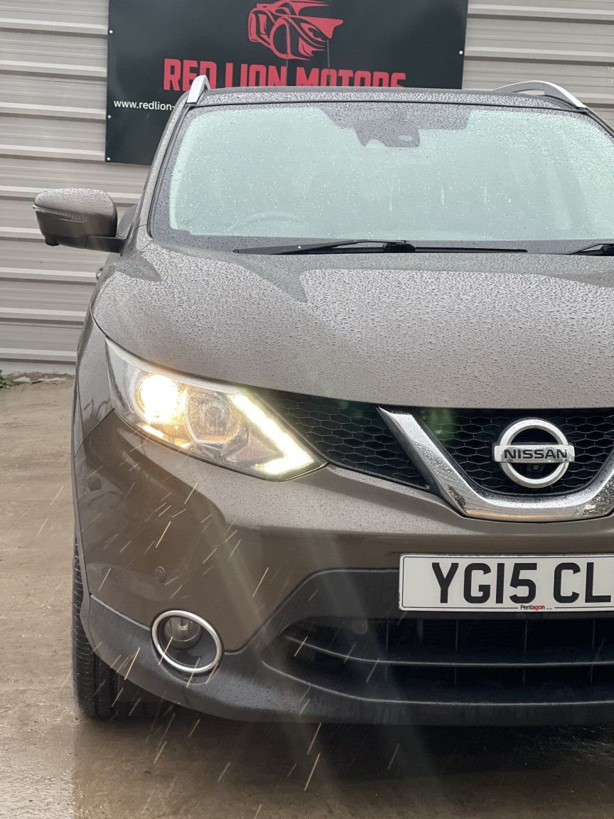 Used Nissan Qashqai 2015 for sale - 77140640: Photo 17