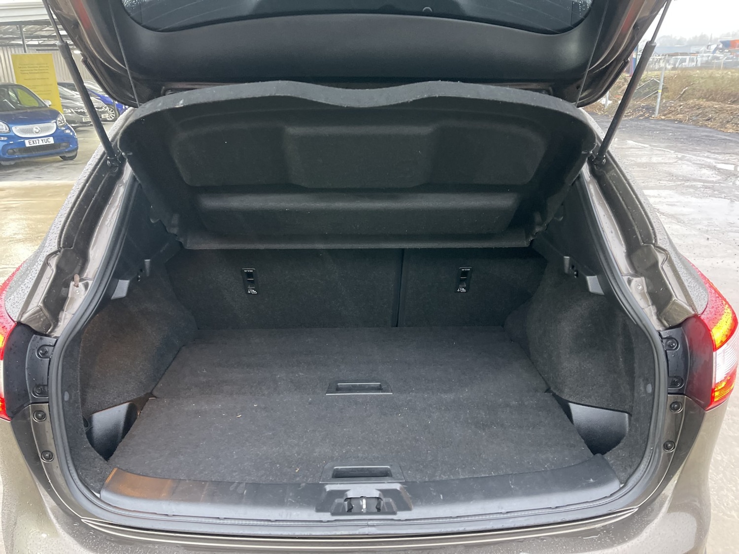 Used Nissan Qashqai 2015 for sale - 77140640: Photo 43