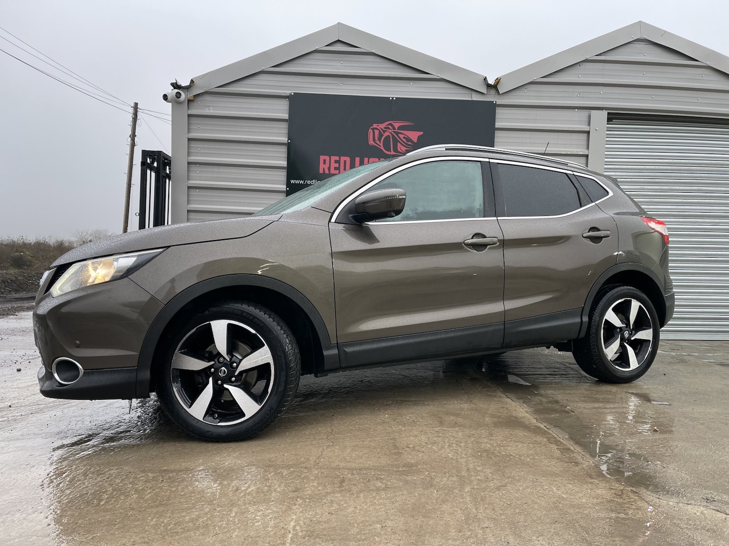 Used Nissan Qashqai 2015 for sale - 77140640: Photo 6