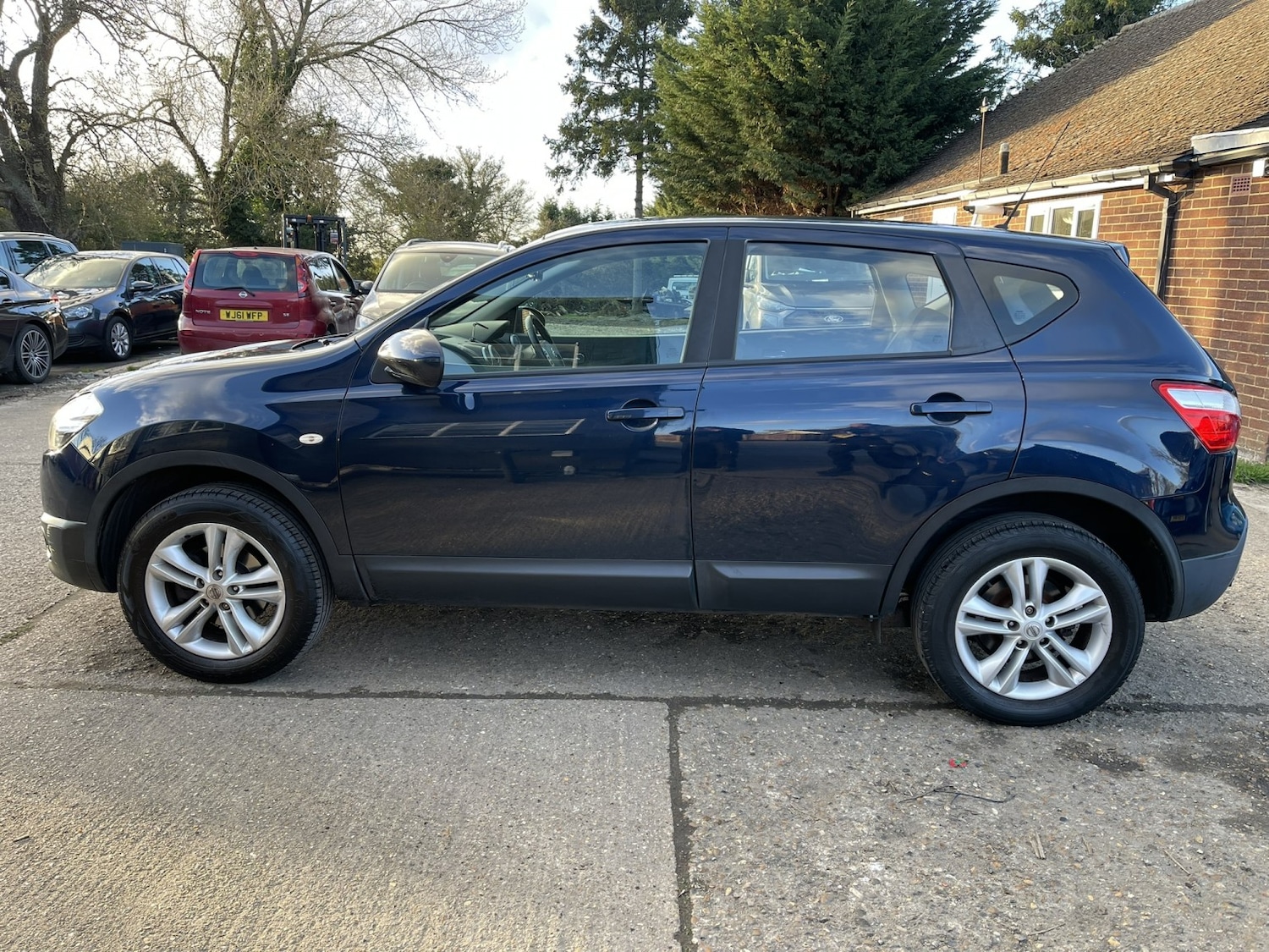 Used Nissan Qashqai 2012 for sale - 77836997: Photo 30