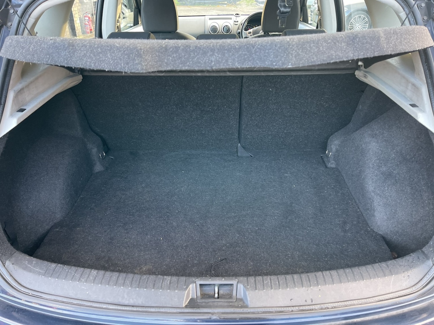 Used Nissan Qashqai 2012 for sale - 77836997: Photo 42