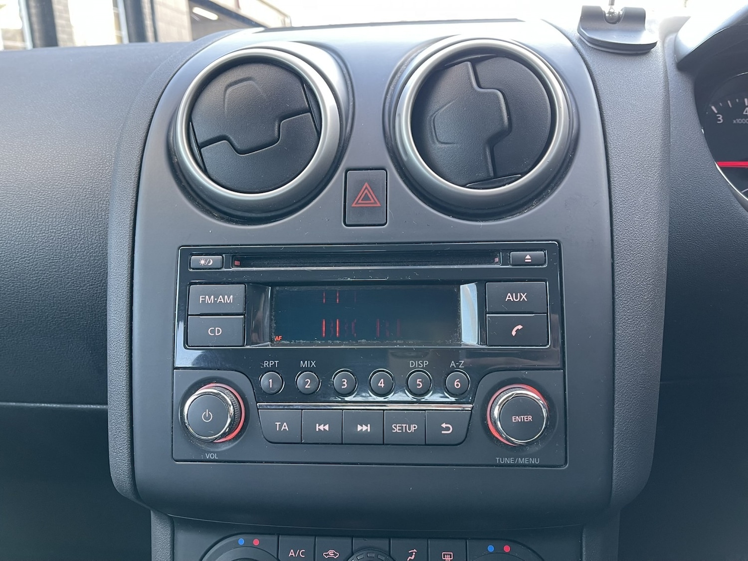 Used Nissan Qashqai 2012 for sale - 77836997: Photo 55