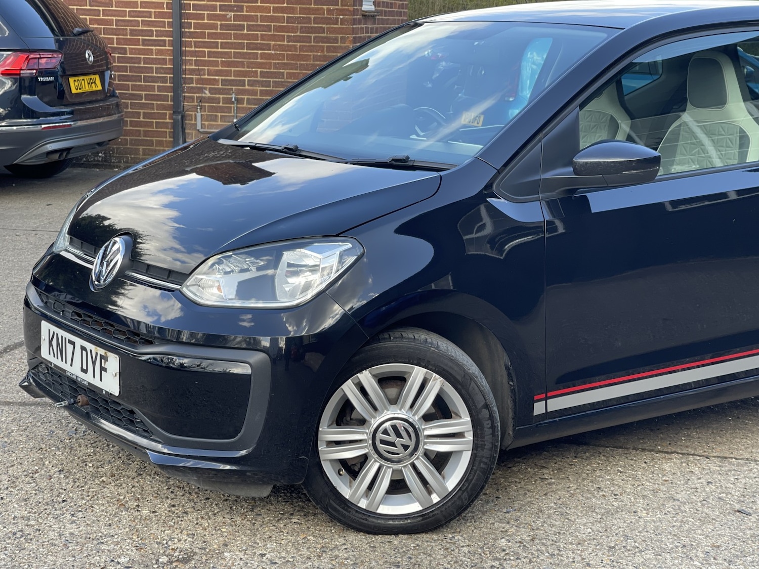 Used Volkswagen up! 2017 for sale - 78062250: Photo 14