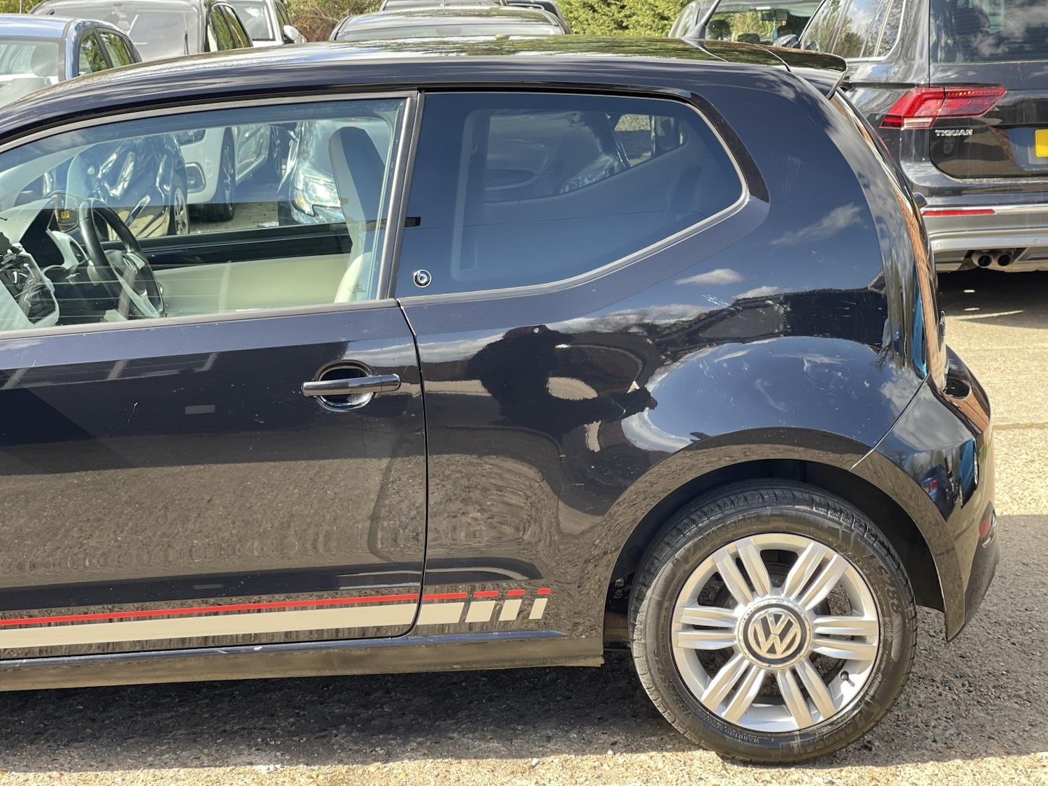 Used Volkswagen up! 2017 for sale - 78062250: Photo 26