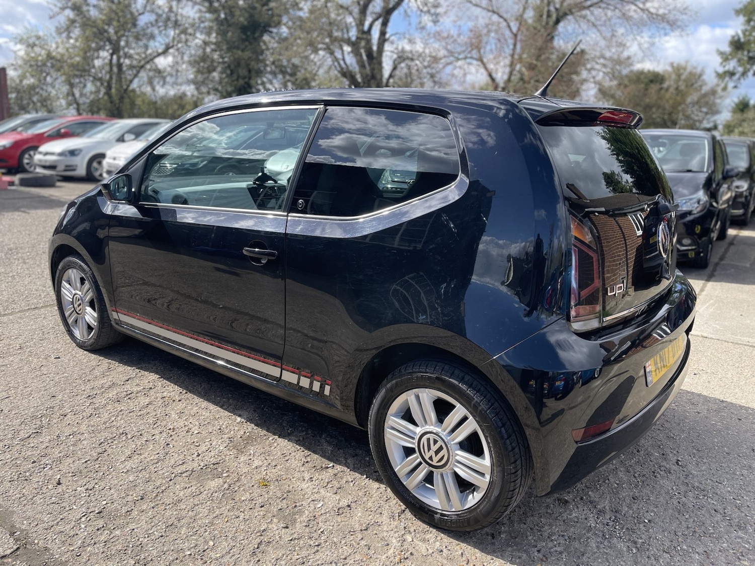 Used Volkswagen up! 2017 for sale - 78062250: Photo 27