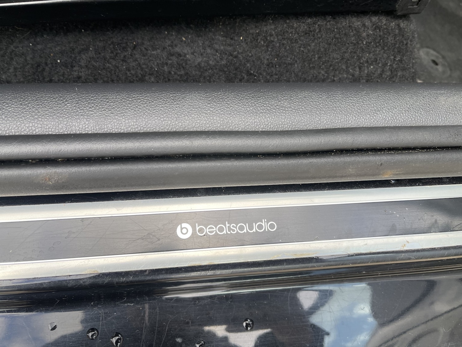 Used Volkswagen up! 2017 for sale - 78062250: Photo 41