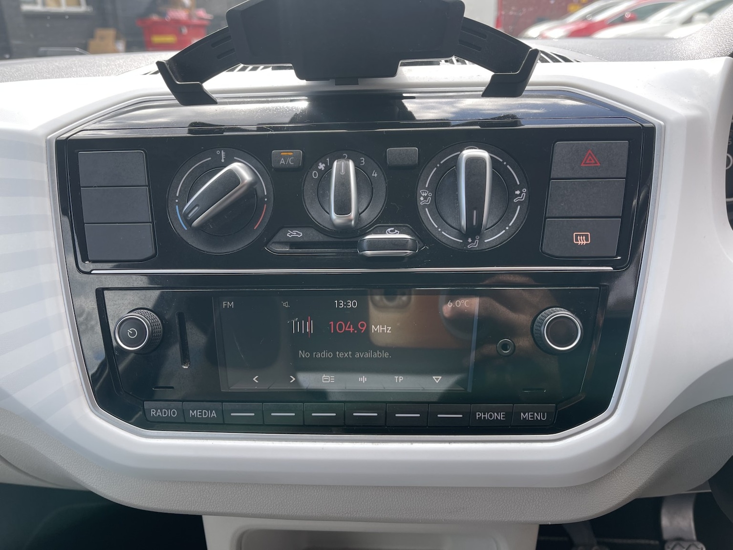 Used Volkswagen up! 2017 for sale - 78062250: Photo 47