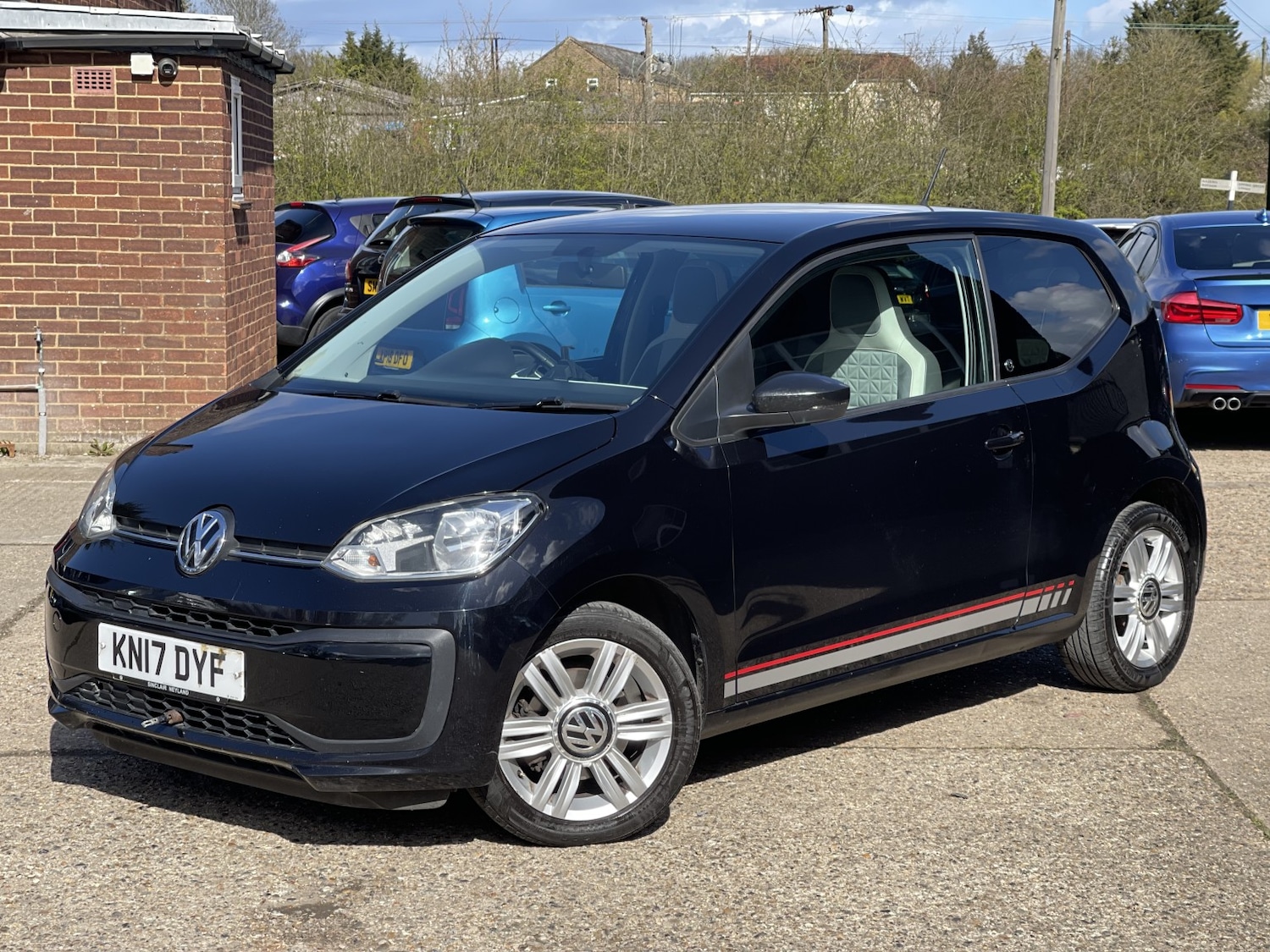Used Volkswagen up! 2017 for sale - 78062250: Photo 6