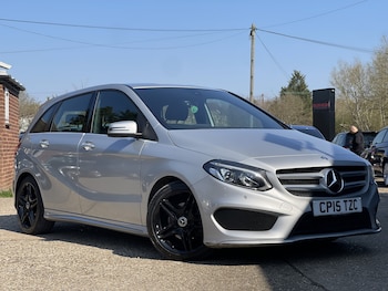 Used Mercedes-Benz B Class 2015 for sale - 77962030: Photo