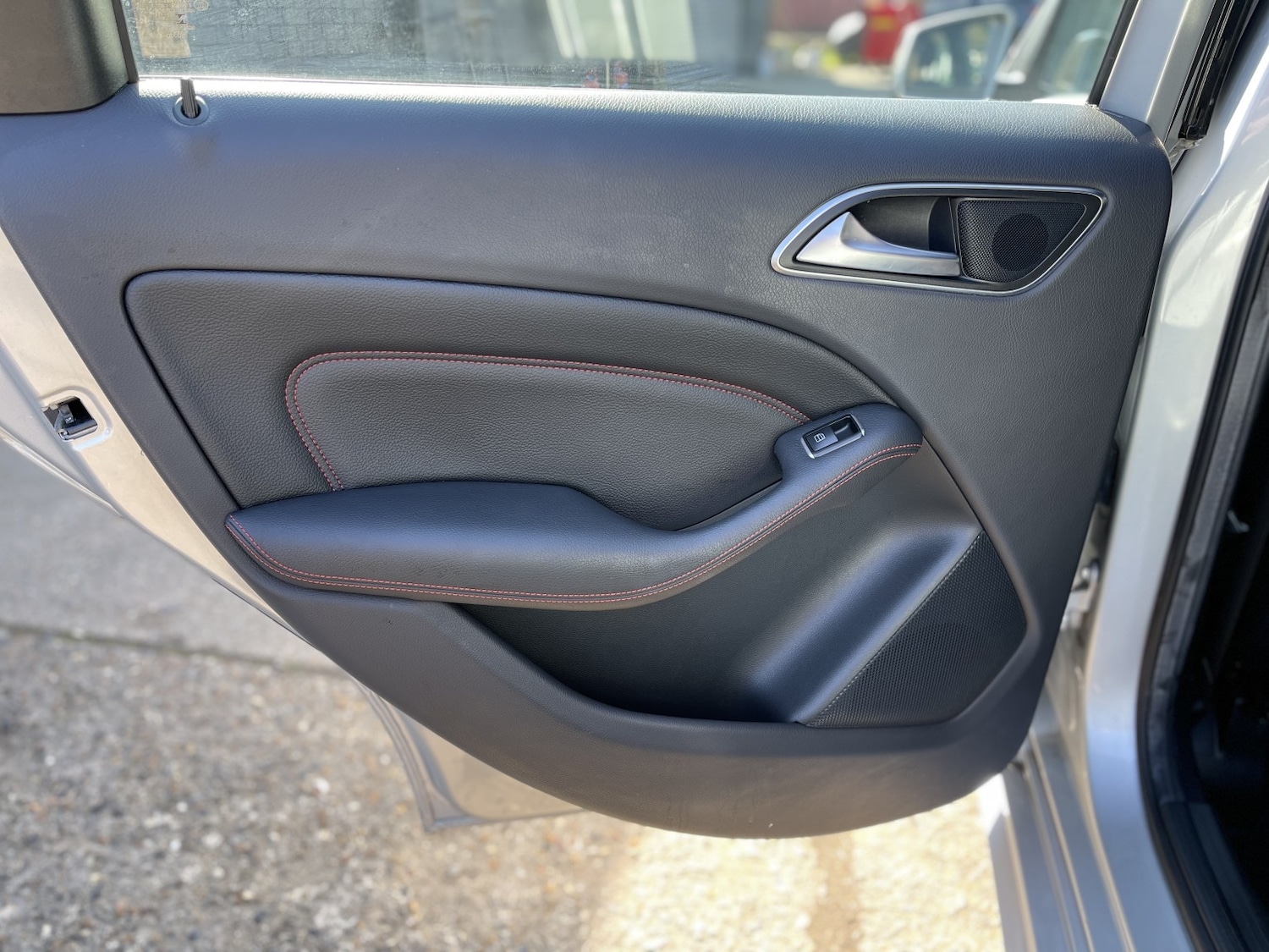 Used Mercedes-Benz B Class 2015 for sale - 77962030: Photo 36