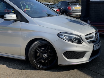 Used Mercedes-Benz B Class 2015 for sale - 77962030: Photo