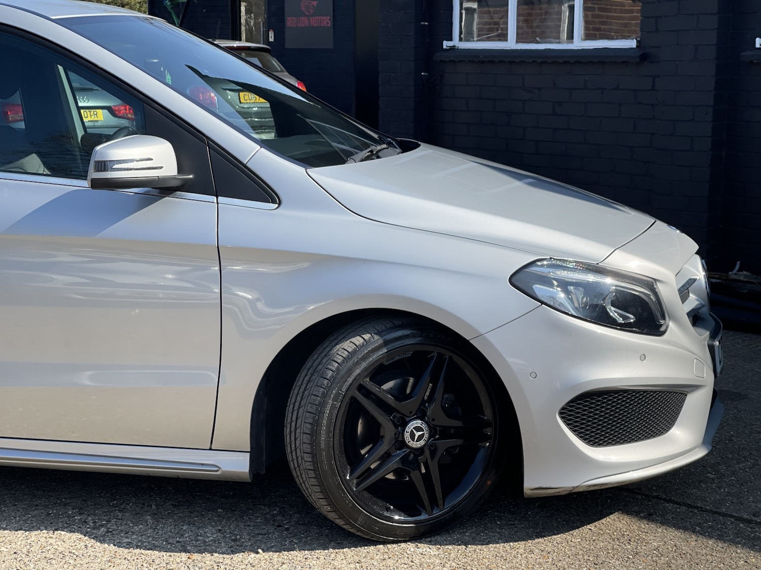 Used Mercedes-Benz B Class 2015 for sale - 77962030: Photo 4