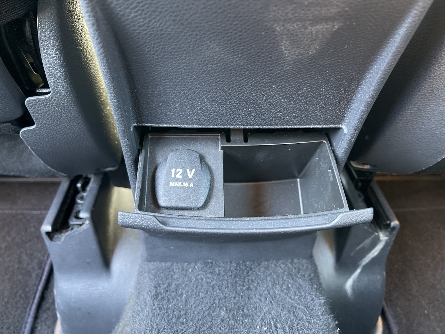 Used Mercedes-Benz B Class 2015 for sale - 77962030: Photo 42