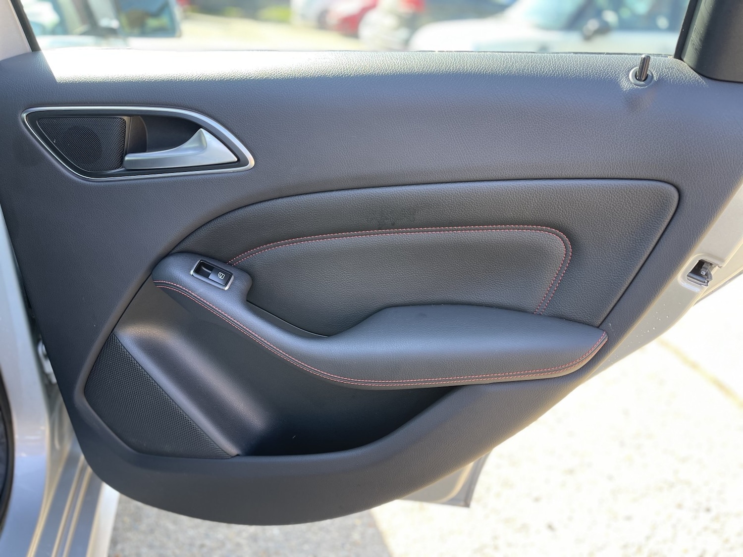 Used Mercedes-Benz B Class 2015 for sale - 77962030: Photo 46