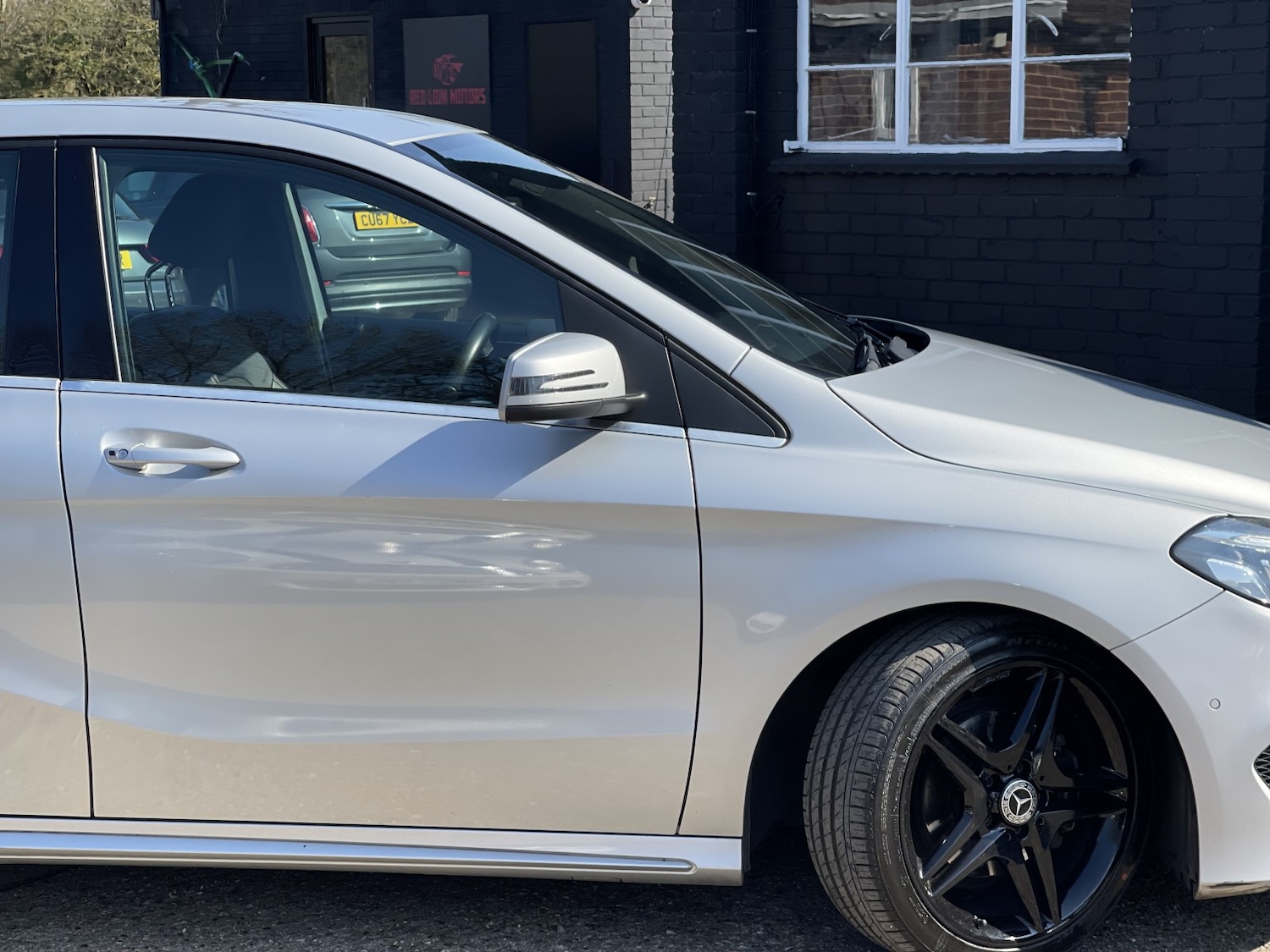 Used Mercedes-Benz B Class 2015 for sale - 77962030: Photo 5