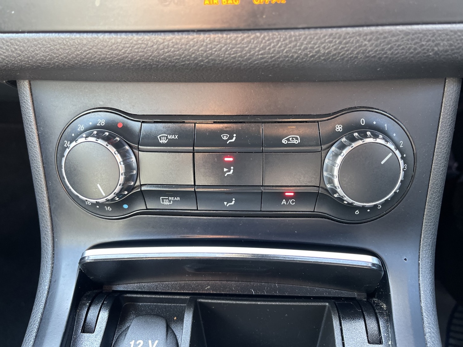 Used Mercedes-Benz B Class 2015 for sale - 77962030: Photo 54