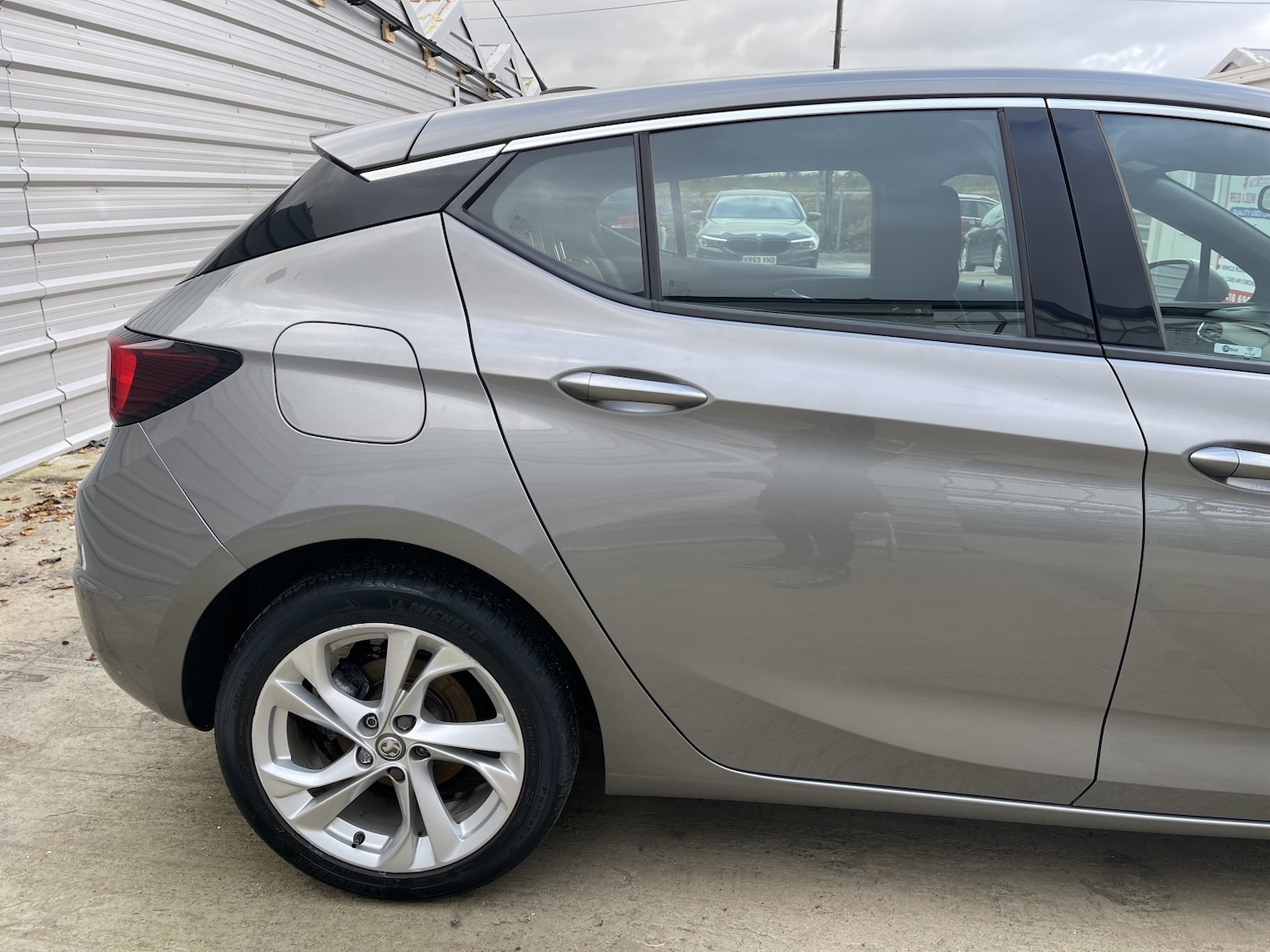 Used Vauxhall Astra 2017 for sale - 76666168: Photo 22